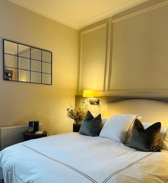 The Lansdowne Kenmare Hotel Eksteriør billede